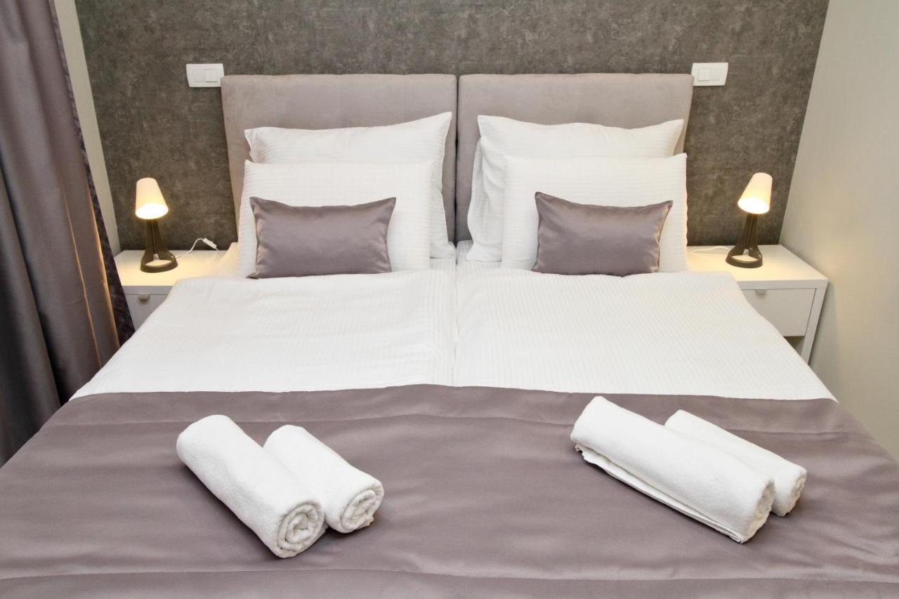Platinum Rooms Butique Hotel Сараево Экстерьер фото